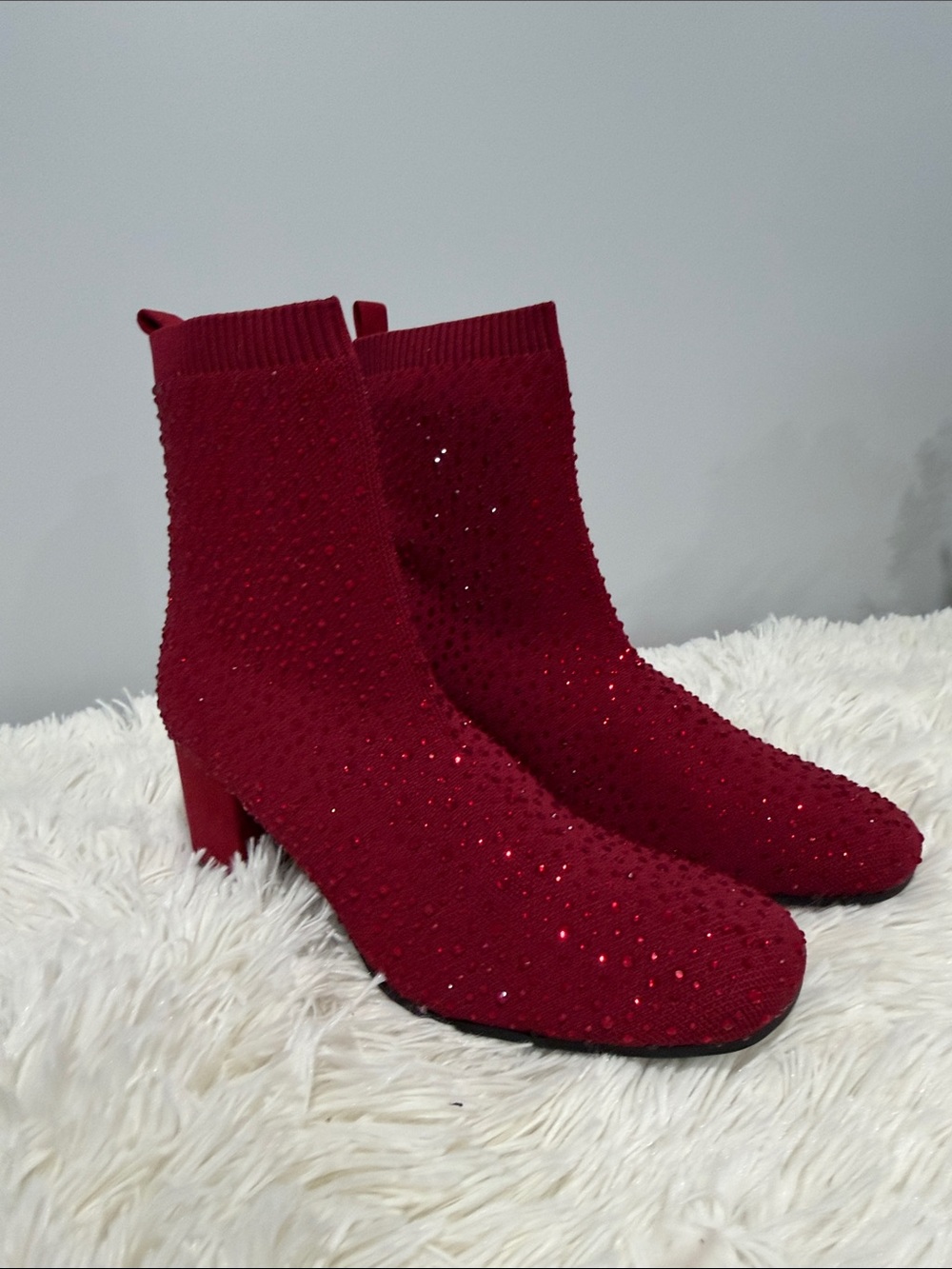 Reaction Kenneth Cole Rida Stretch Red Sparkle Knit Ankle Boots